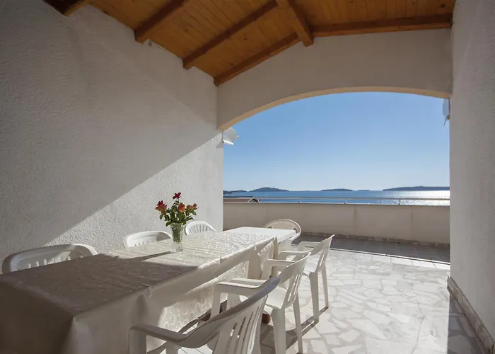 Vukicevic דירה Razine