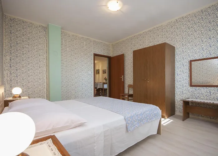 Vukicevic דירה Razine